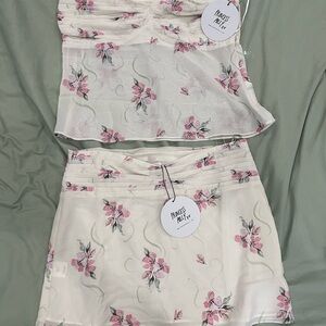 Floral Set by Princess Polly - White and Pink